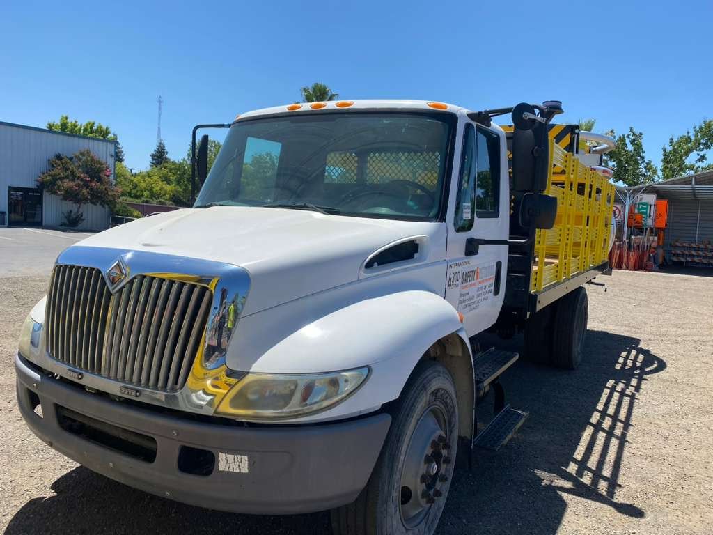 The Engineering Behind High-Performance TMA Crash Cushions